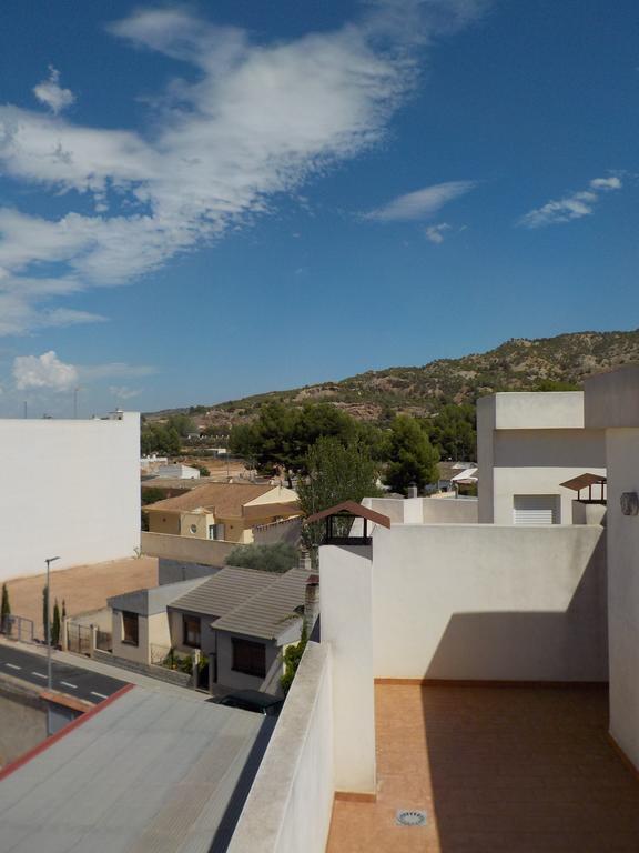 Attic At 91 Apartment Pinoso Ngoại thất bức ảnh